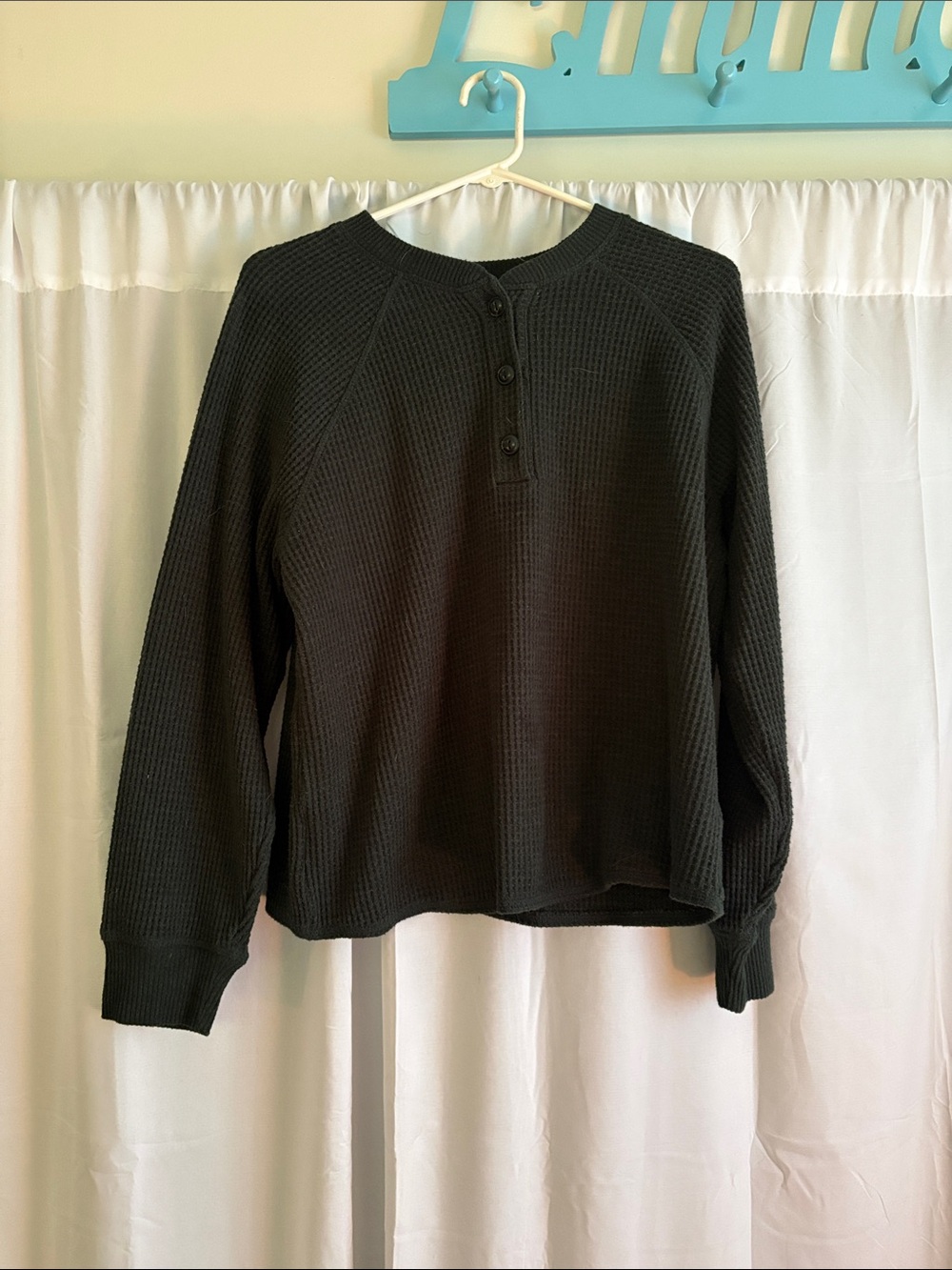 Old Navy Black Waffle Henley Pullover Sweater